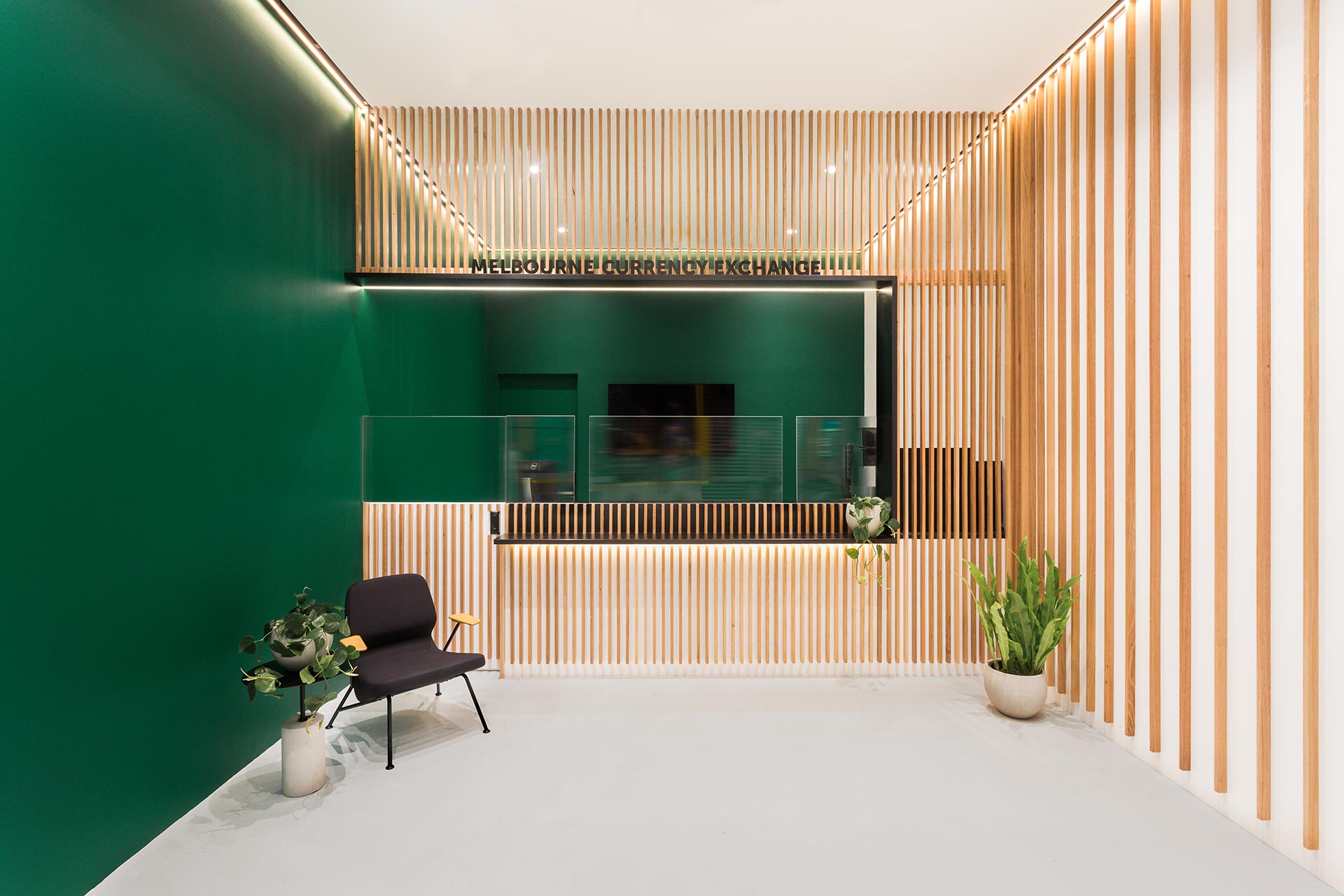 Melbourne Currency Exchange customer service counter